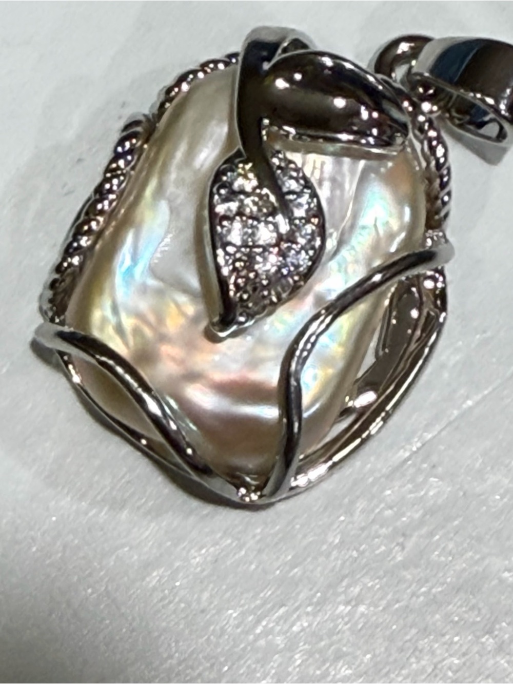 Fresh Water Baroque King Pearl from Pearlism.
